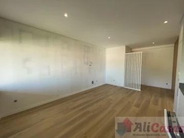 Apartamento T1 para Venda em Esmoriz