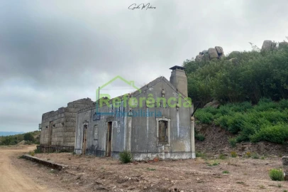 Terreno para Venda em Loivos e Póvoa de Agrações