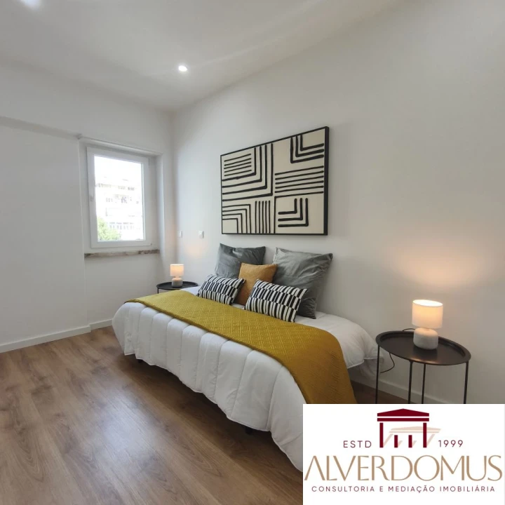 Apartamento T3 para Venda em Benfica Foto 25