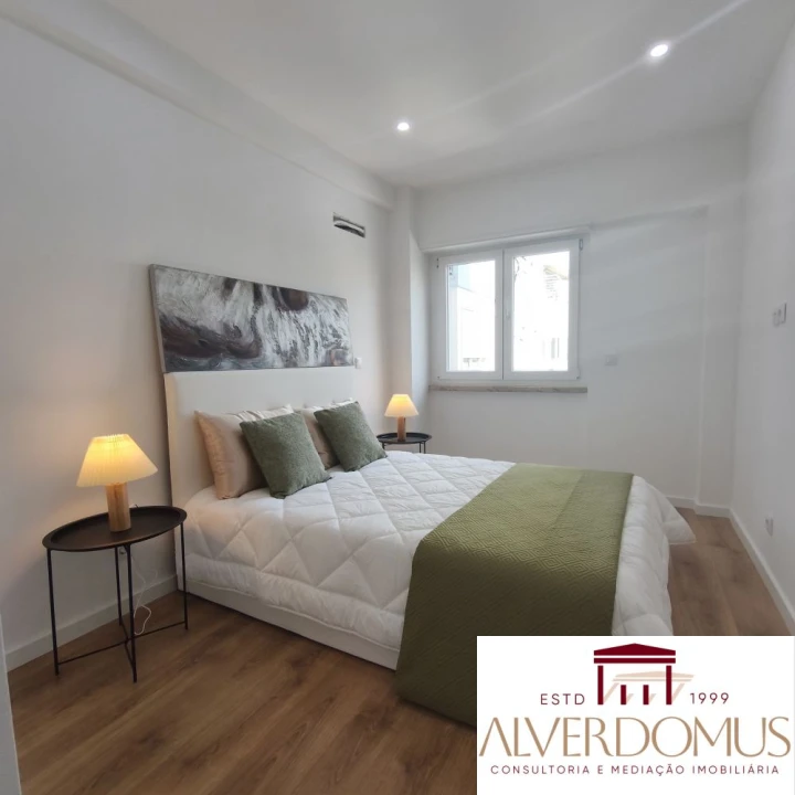Apartamento T3 para Venda em Benfica Foto 16