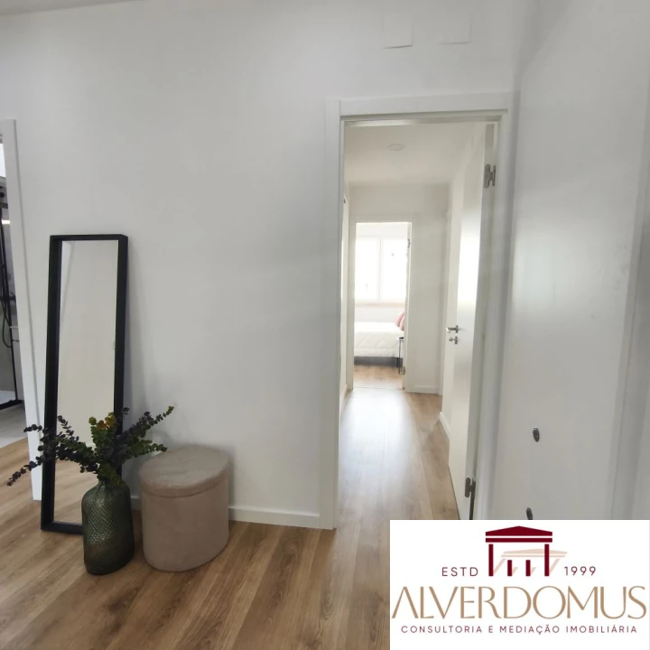 Apartamento T3 para Venda em Benfica Foto 27