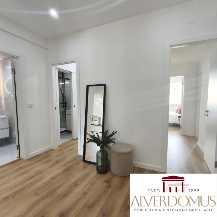 Apartamento T3 para Venda em Benfica Foto 28