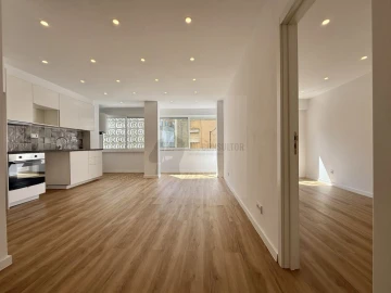 Apartamento T2 para Venda em Encosta do Sol