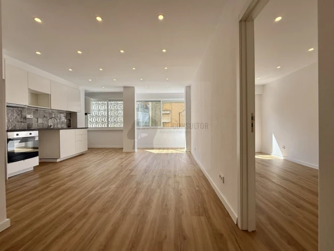 Apartamento T2 para Venda em Encosta do Sol Foto 7