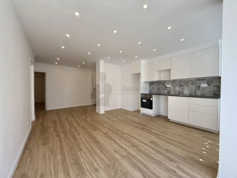 Apartamento T2 para Venda em Encosta do Sol Foto 17