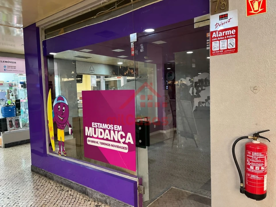 Loja para Arrendamento em Lumiar Foto 2