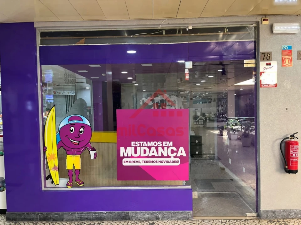 Loja para Arrendamento em Lumiar Foto 11