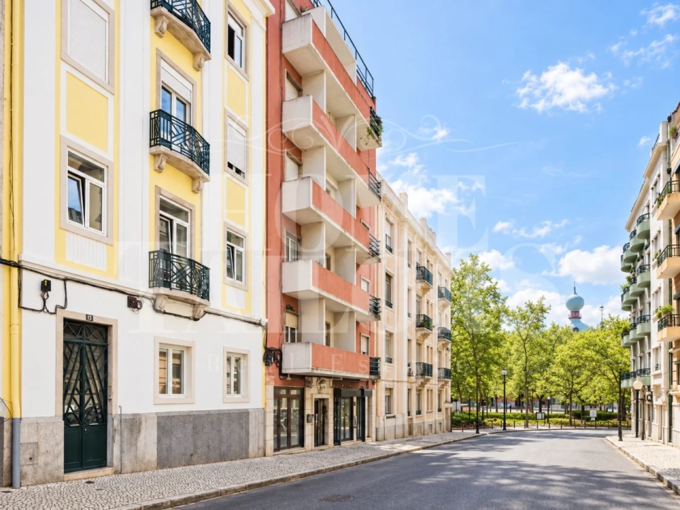 Apartamento T3 para Venda em Avenidas Novas Foto 23