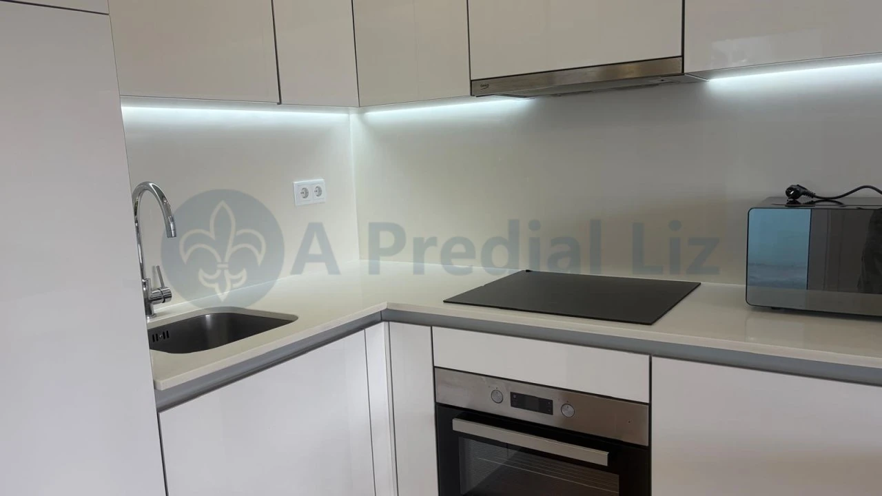 Apartamento T1 para Venda em Cedofeita, Santo Ildefonso, Sé, Miragaia, São Nicolau e Vitória Foto 4