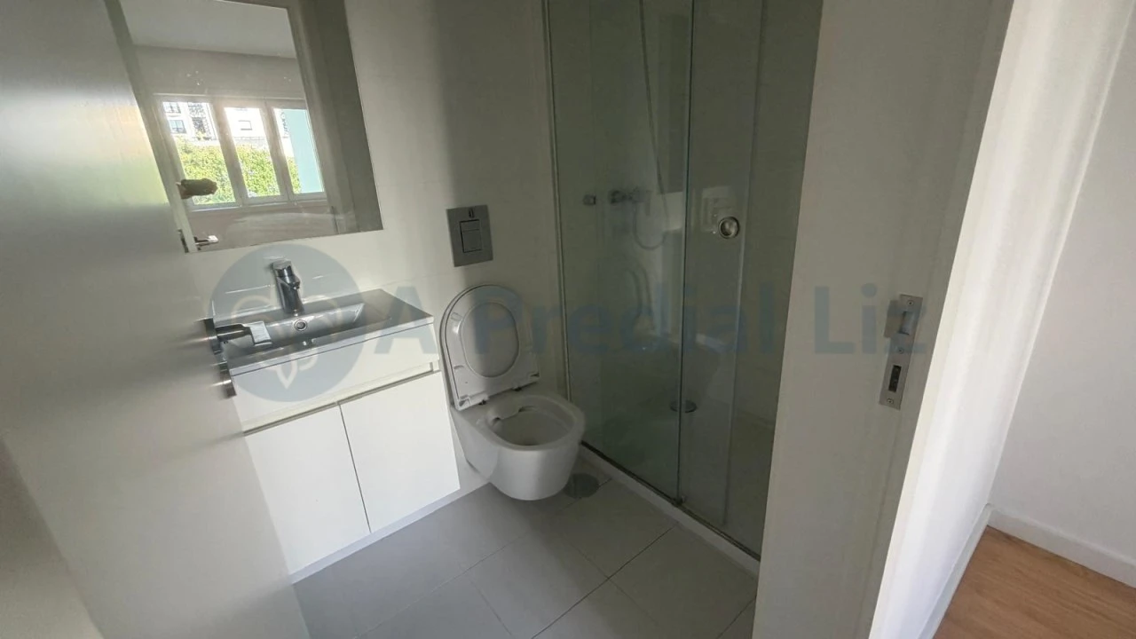 Apartamento T1 para Venda em Cedofeita, Santo Ildefonso, Sé, Miragaia, São Nicolau e Vitória Foto 5