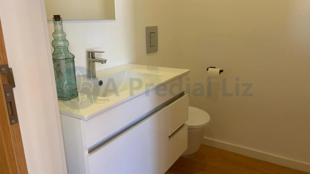 Apartamento T1 para Venda em Cedofeita, Santo Ildefonso, Sé, Miragaia, São Nicolau e Vitória Foto 6