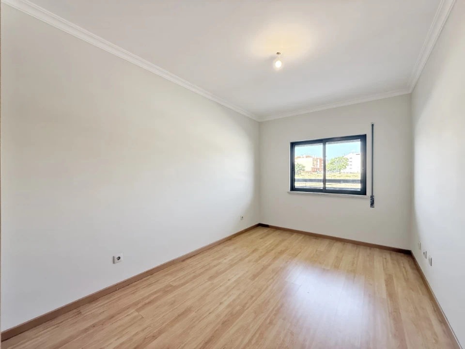 Apartamento T3 para Venda em Pinhal Novo Foto 18