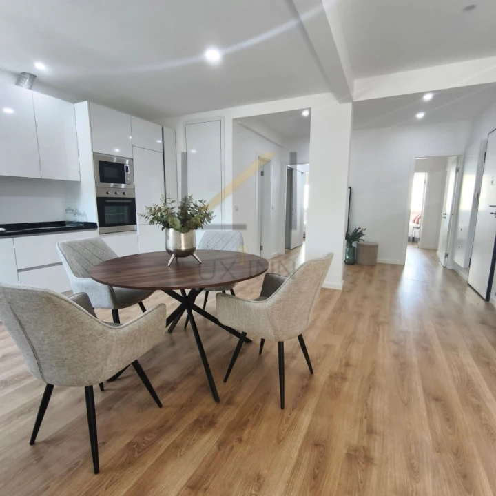 Apartamento T3 para Venda em Benfica Foto 6