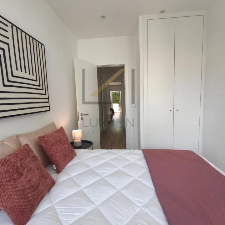 Apartamento T3 para Venda em Benfica Foto 23