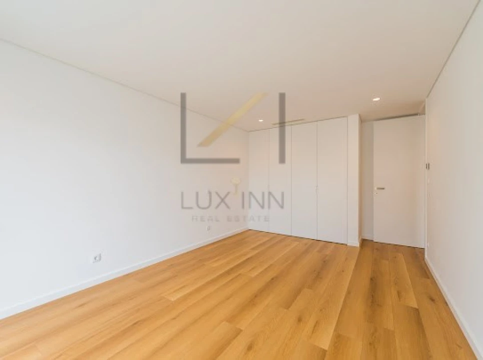 Moradia T4 para Venda em Cascais e Estoril Foto 48