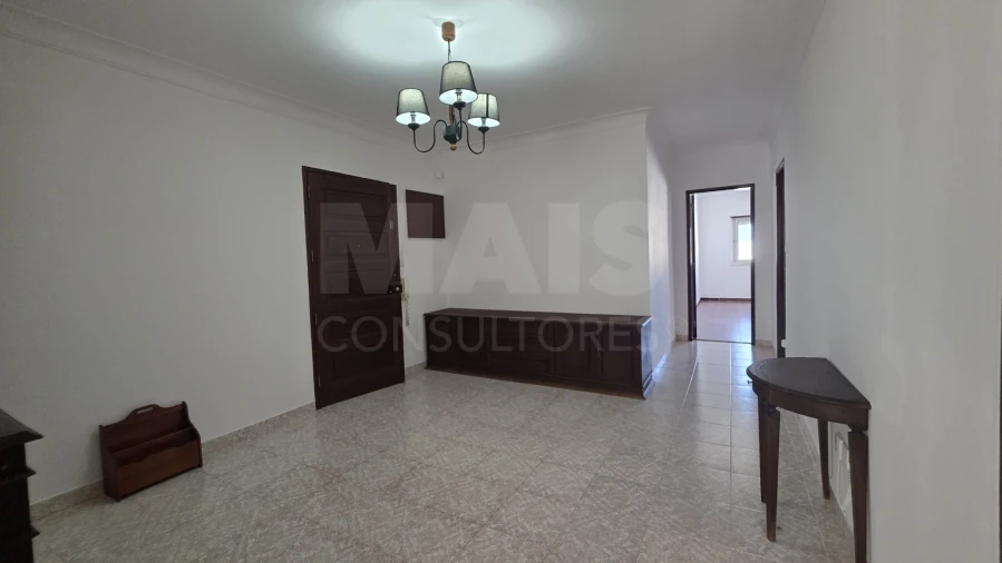 Apartamento T2 para Venda em Benavente Foto 4