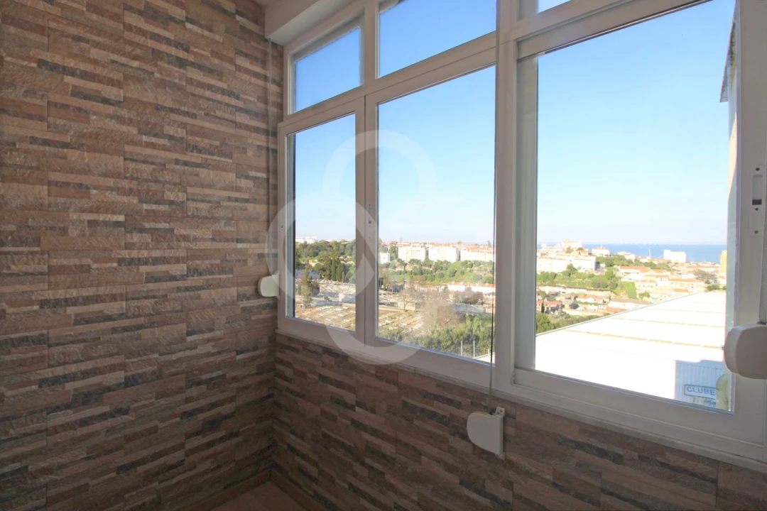 Apartamento T3 para Venda em Penha de França Foto 13