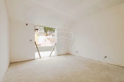 Moradia T3 para Venda em Alhandra, São João dos Montes e Calhandriz