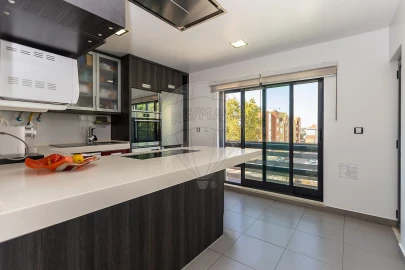 Apartamento T4 para Venda em Alto do Seixalinho, Santo André e Verderena