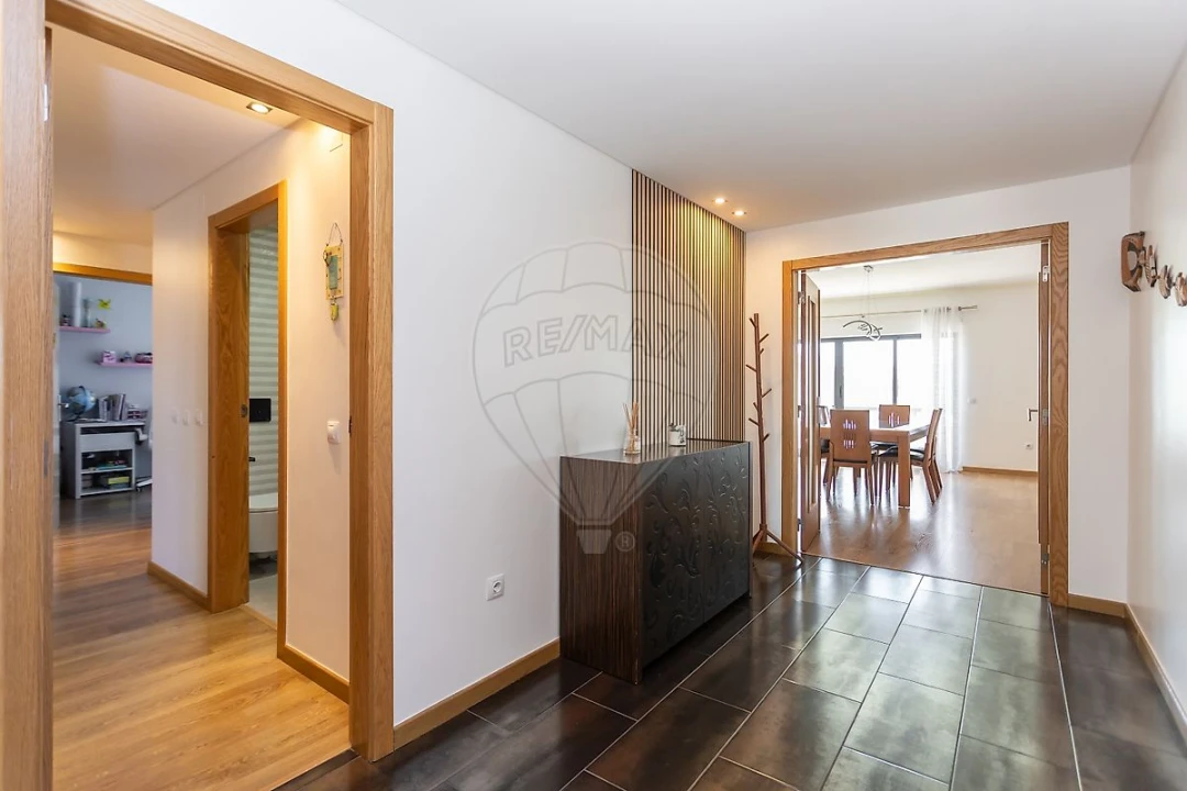Apartamento T4 para Venda em Alto do Seixalinho, Santo André e Verderena Foto 1