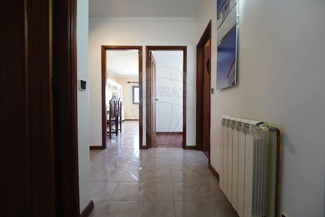 Apartamento T2 para Venda em São Pedro Foto 28
