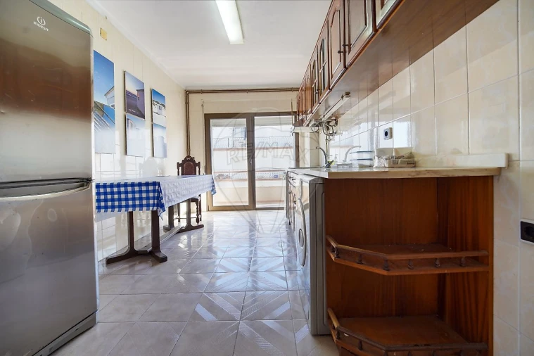Apartamento T2 para Venda em São Pedro Foto 24