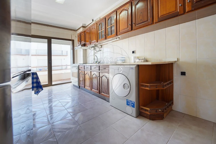 Apartamento T2 para Venda em São Pedro Foto 25