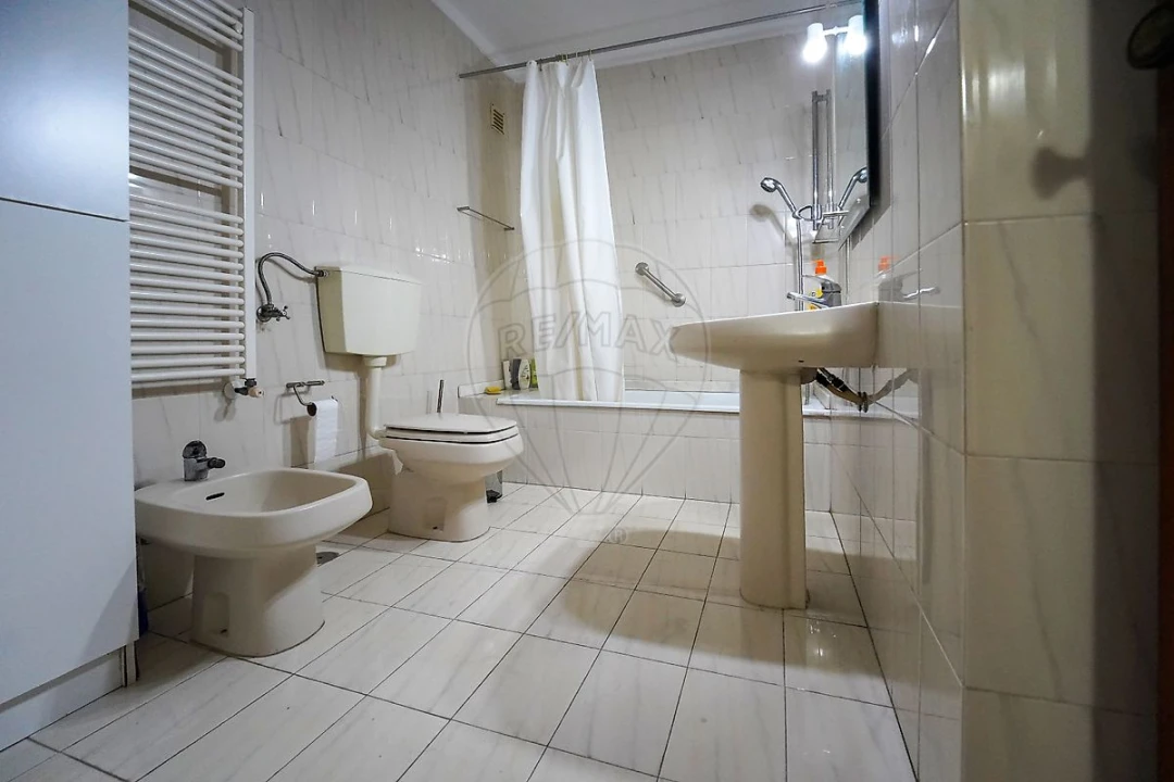 Apartamento T2 para Venda em São Pedro Foto 22