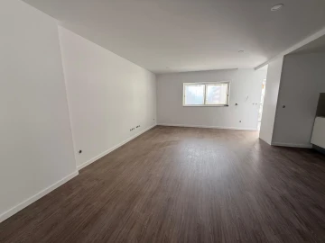 Apartamento T2 para Venda em Braga (Maximinos, Sé e Cividade)