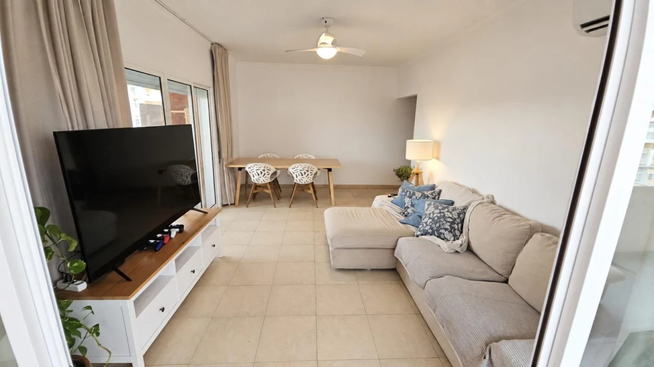 Apartamento T2 para Venda em Portimão Foto 2