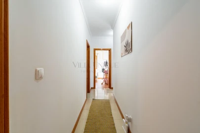 Apartamento T3 para Venda em Santa Maria da Feira, Travanca, Sanfins e Espargo