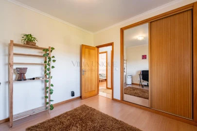Apartamento T3 para Venda em Santa Maria da Feira, Travanca, Sanfins e Espargo