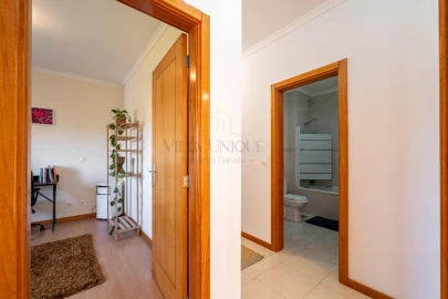 Apartamento T3 para Venda em Santa Maria da Feira, Travanca, Sanfins e Espargo