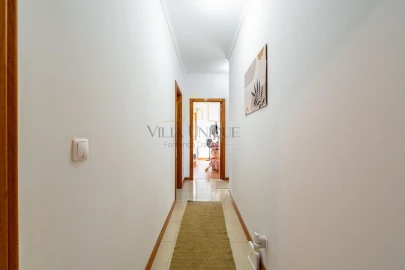 Apartamento T3 para Venda em Santa Maria da Feira, Travanca, Sanfins e Espargo