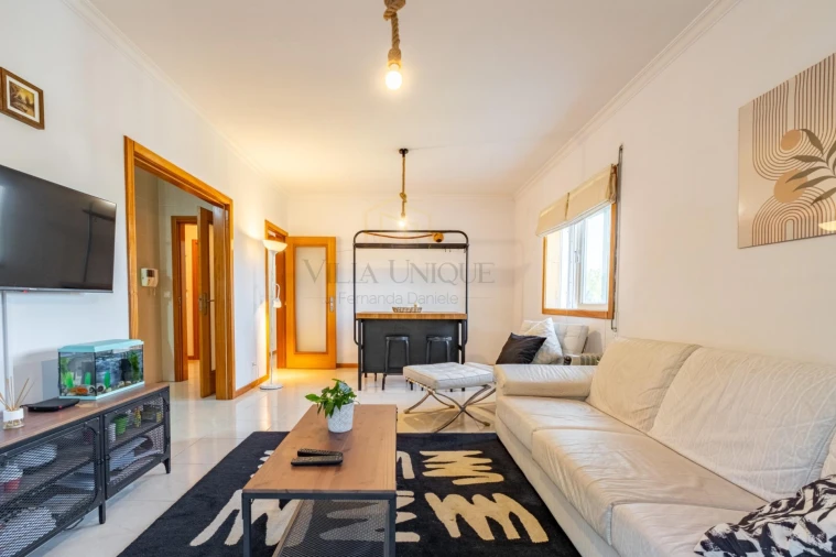 Apartamento T3 para Venda em Santa Maria da Feira, Travanca, Sanfins e Espargo Foto 2