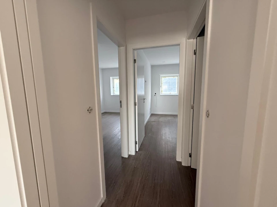 Apartamento T2 para Venda em Braga (Maximinos, Sé e Cividade) Foto 12