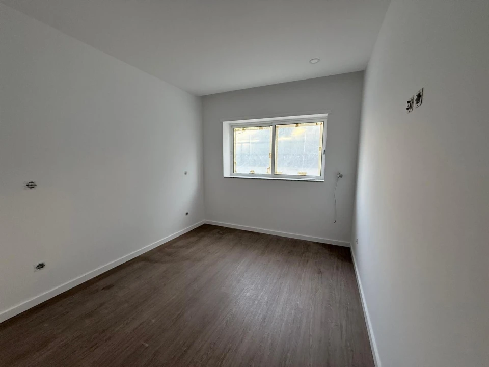 Apartamento T2 para Venda em Braga (Maximinos, Sé e Cividade) Foto 20
