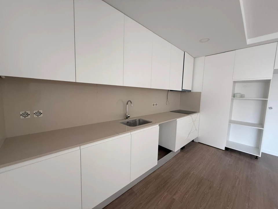 Apartamento T2 para Venda em Braga (Maximinos, Sé e Cividade) Foto 7