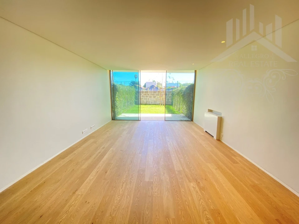 Apartamento T2 para Venda em Aldoar, Foz do Douro e Nevogilde Foto 6