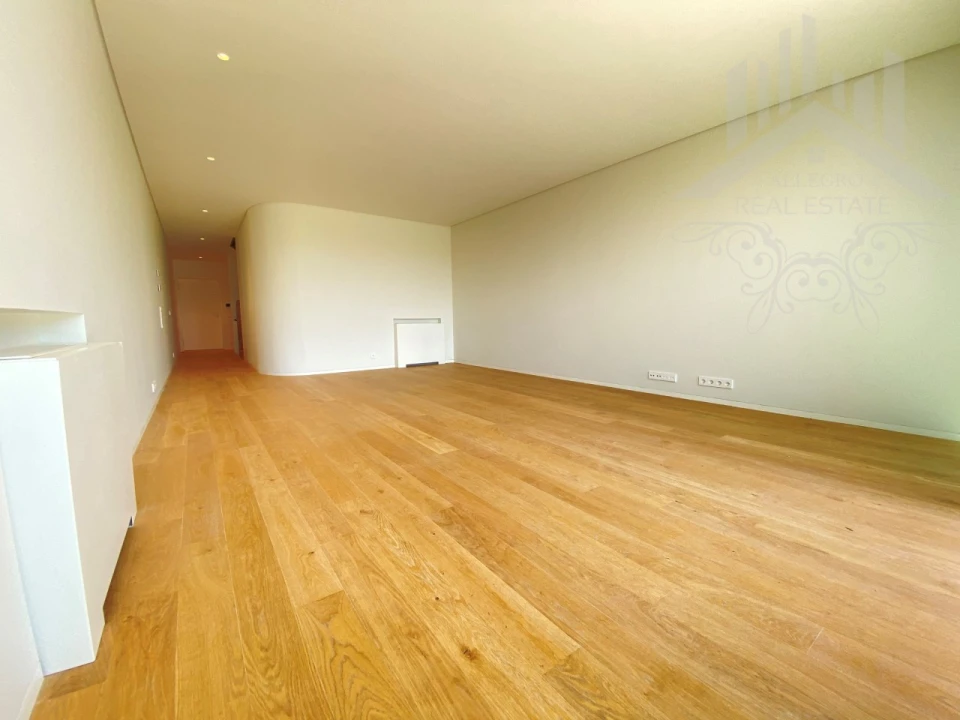Apartamento T2 para Venda em Aldoar, Foz do Douro e Nevogilde Foto 9