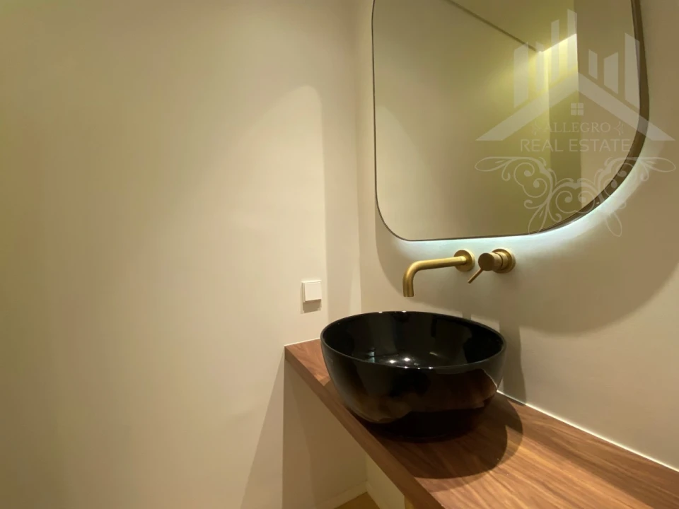 Apartamento T2 para Venda em Aldoar, Foz do Douro e Nevogilde Foto 12