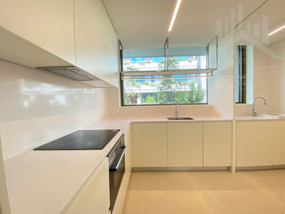 Apartamento T2 para Venda em Aldoar, Foz do Douro e Nevogilde Foto 13