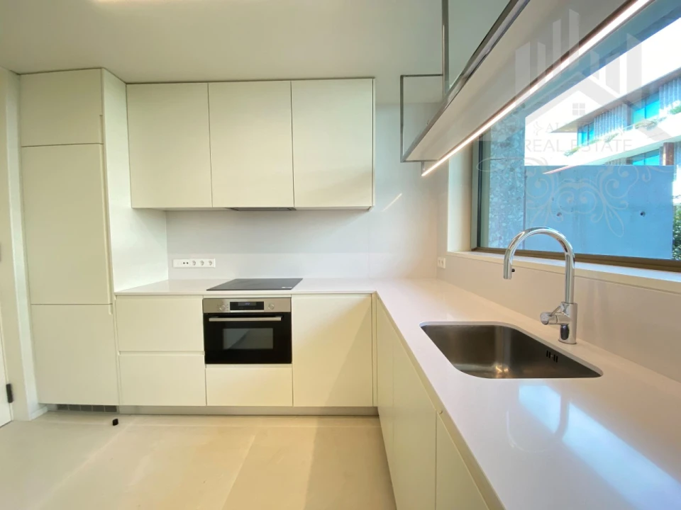 Apartamento T2 para Venda em Aldoar, Foz do Douro e Nevogilde Foto 14
