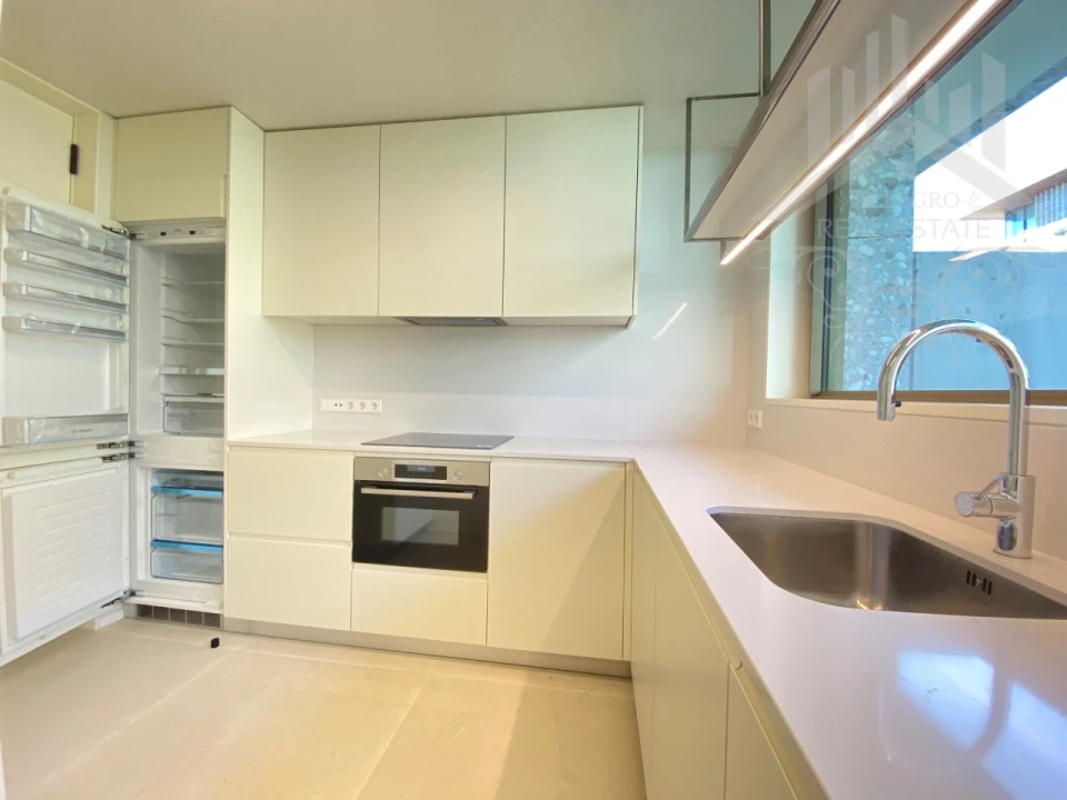 Apartamento T2 para Venda em Aldoar, Foz do Douro e Nevogilde Foto 15