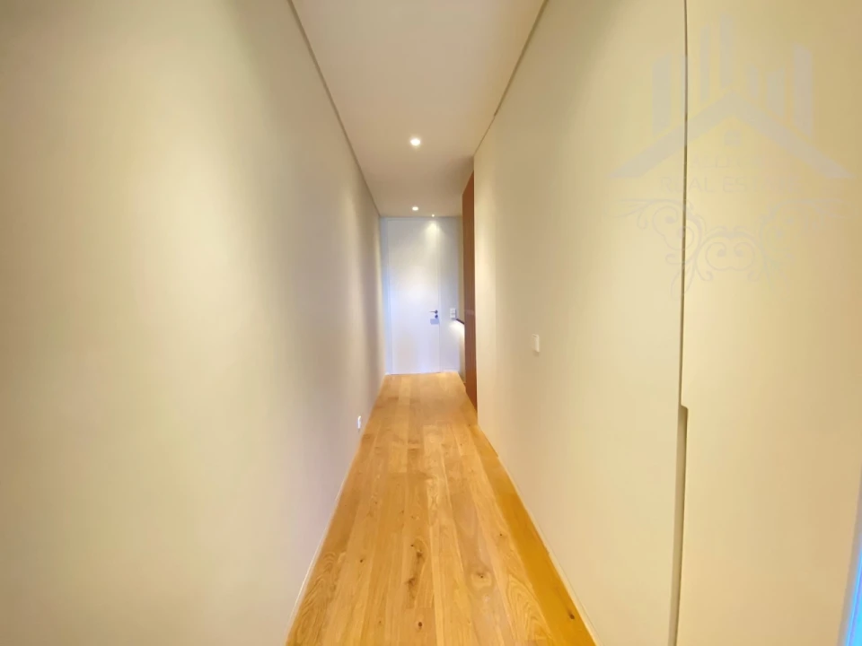 Apartamento T2 para Venda em Aldoar, Foz do Douro e Nevogilde Foto 23