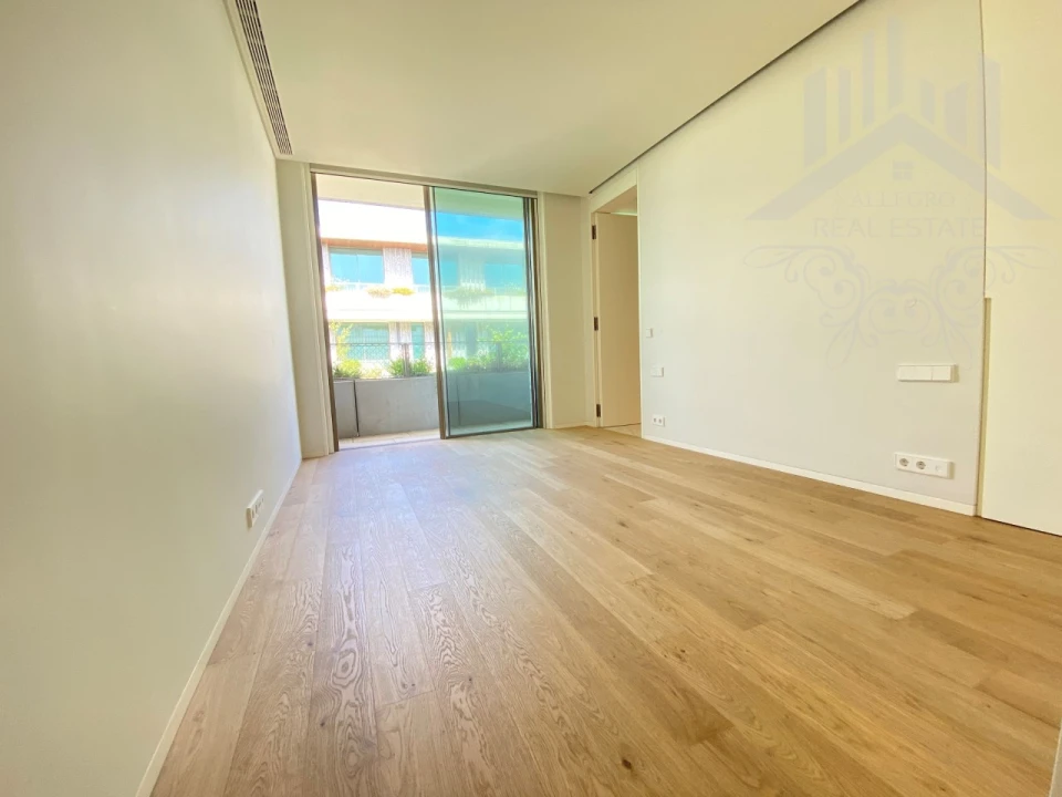 Apartamento T2 para Venda em Aldoar, Foz do Douro e Nevogilde Foto 28