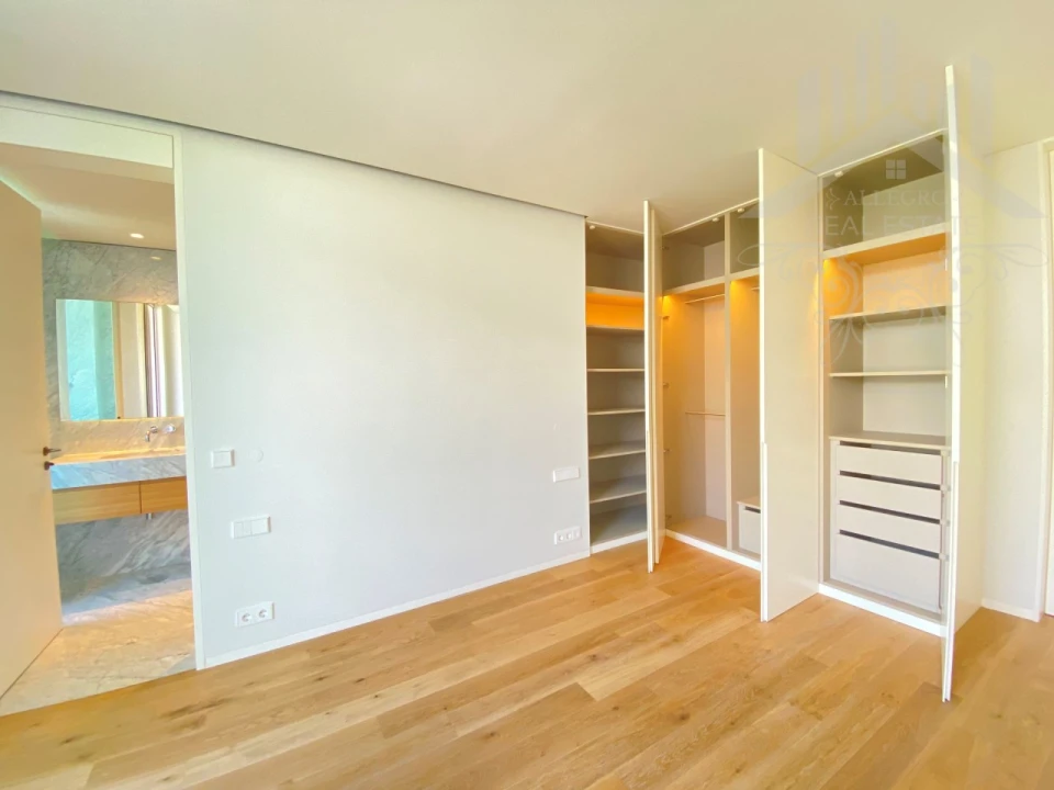 Apartamento T2 para Venda em Aldoar, Foz do Douro e Nevogilde Foto 31