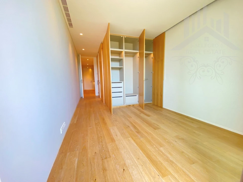 Apartamento T2 para Venda em Aldoar, Foz do Douro e Nevogilde Foto 42