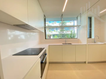 Apartamento T2 para Venda em Aldoar, Foz do Douro e Nevogilde