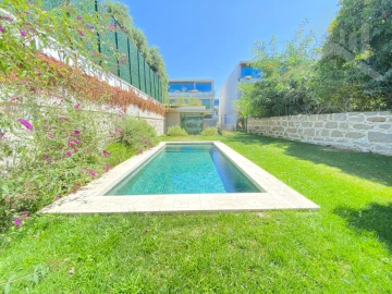 Apartamento T2 para Venda em Aldoar, Foz do Douro e Nevogilde
